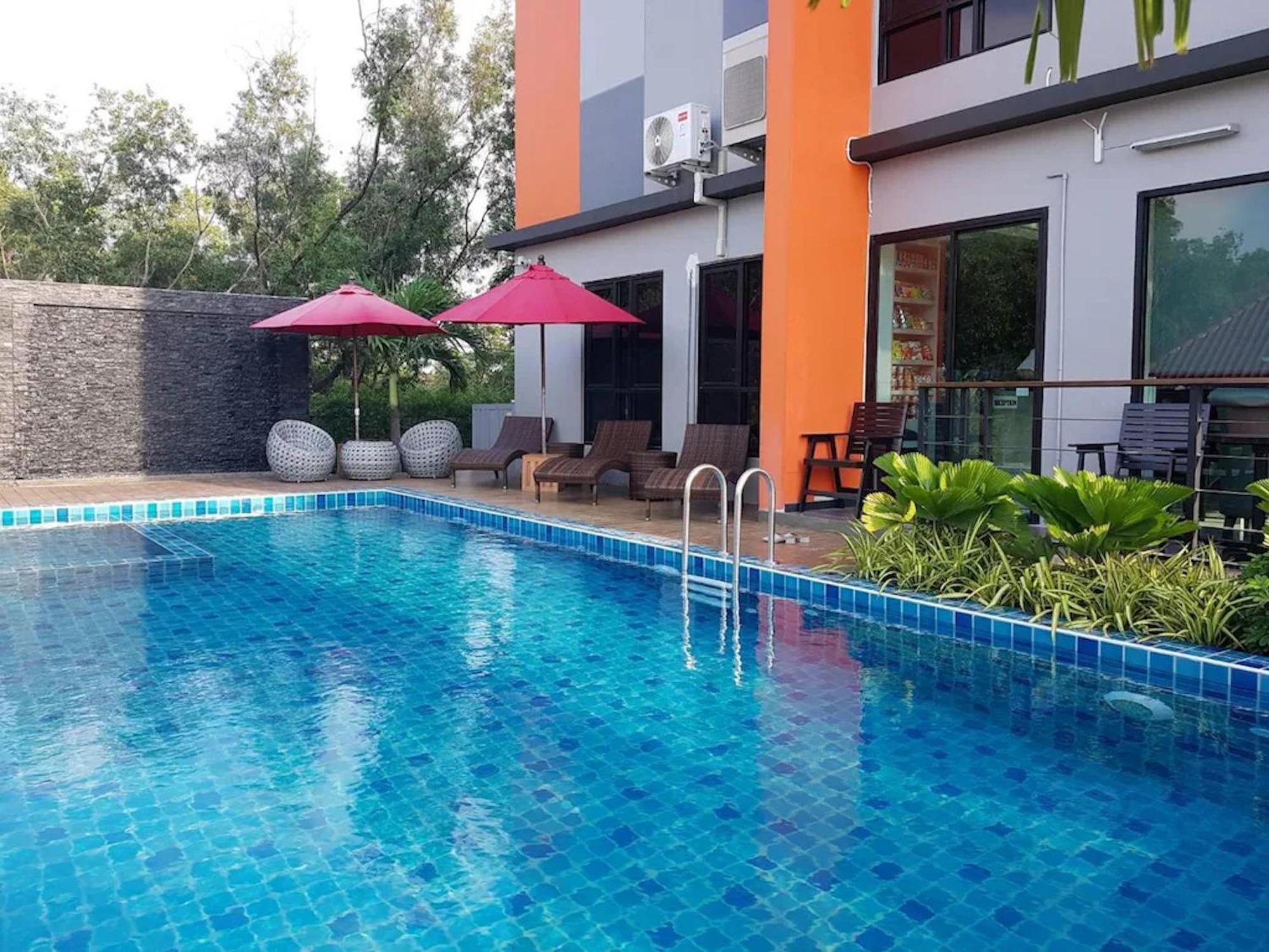 Baan Bangkok 97 Hotel 4*