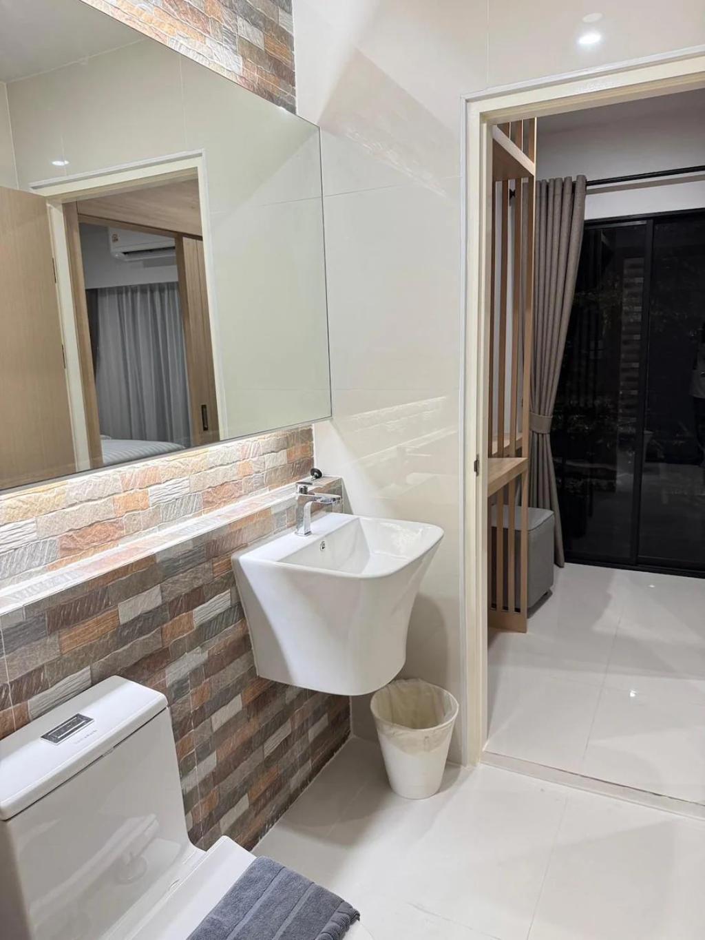 Baan Bangkok 97 Hotel